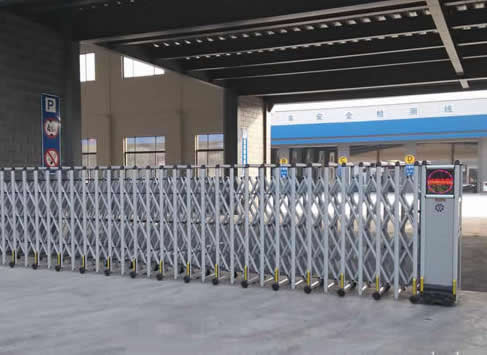 上海市第二十一機(jī)動車檢測站伸縮門